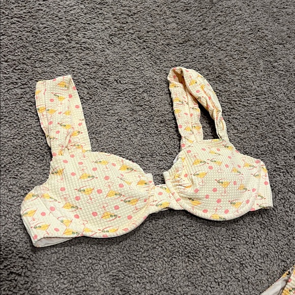 Yellow Bikini Set - Picture 2 of 3